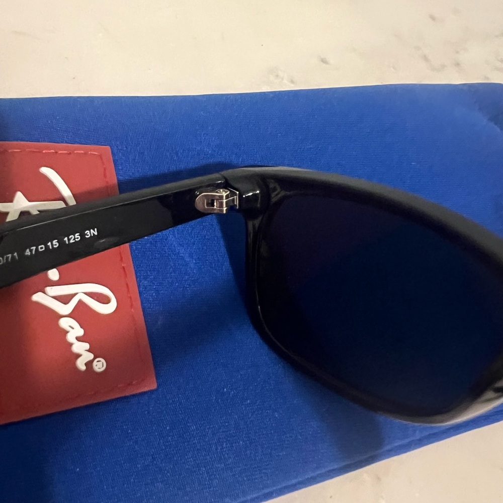 Ray-Ban Jr. - Picture 6 of 9
